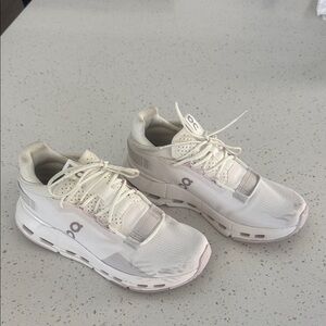 On Cloud Running Women’s Cloudswift Sneakers in White with Light Pink Accents